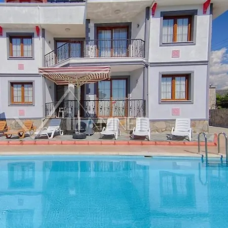 For 14 With Private Pool In Calis, ヴィラ *
