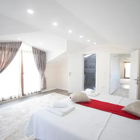 For 14 With Private Pool In Calis, 费特希耶