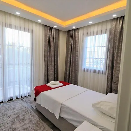 For 14 With Private Pool In Calis, 别墅 费特希耶