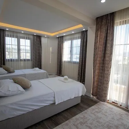 别墅 For 14 With Private Pool In Calis, *